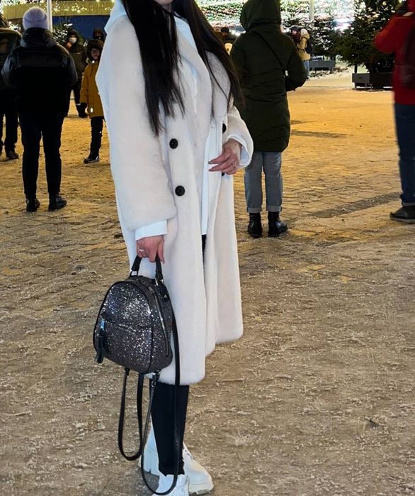 Натуральна шубка з овчини.