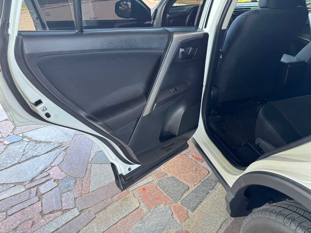 Toyota Rav4 AWD 2016 Auto