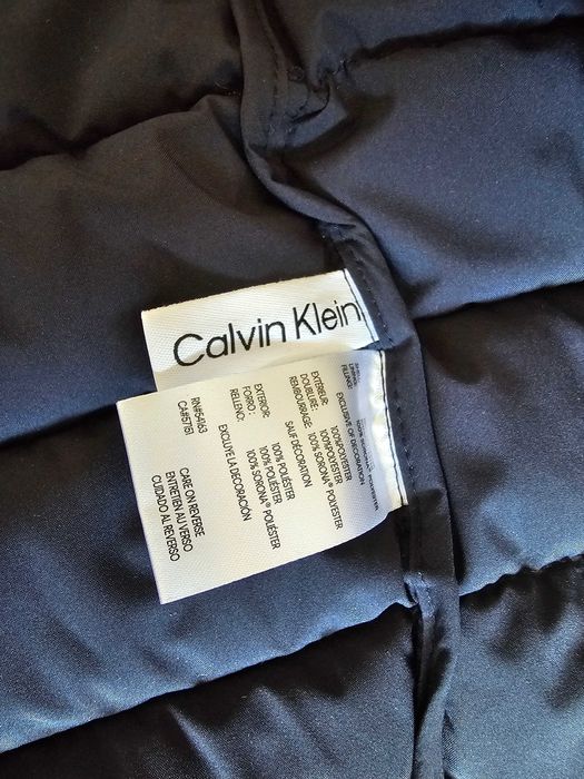 Оригинальная жилетка Calvin Klein Infinite