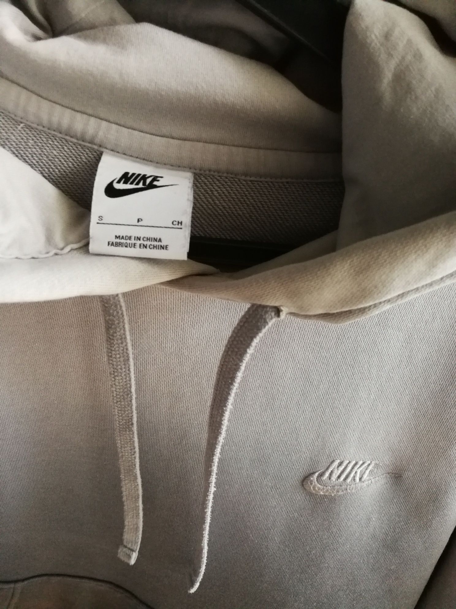 Bluza z kaprutem NIKE rozm S