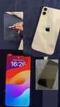 Iphone 11 + etui