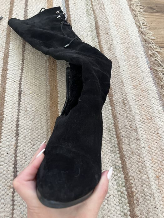 Зимові жіночі чоботи 36 р