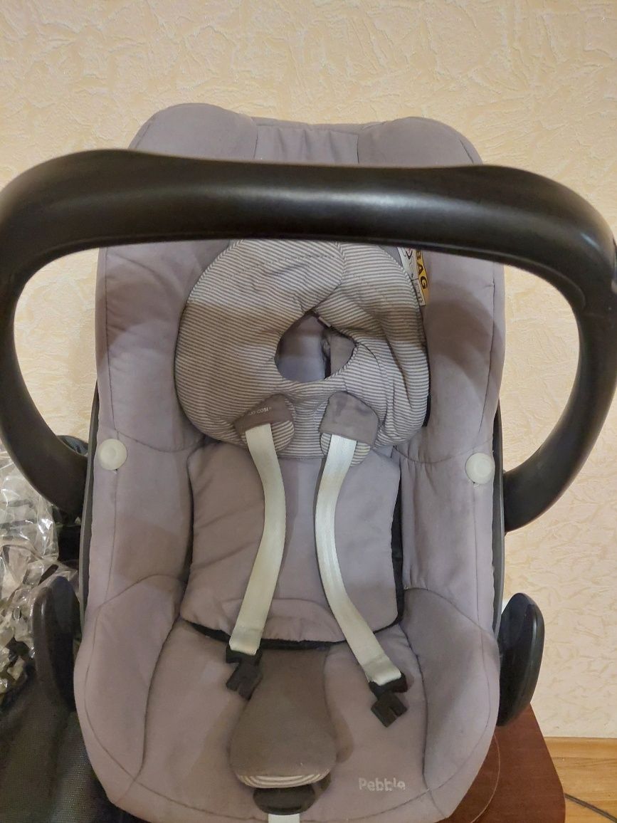 Автокресло Maxi-Cosi Pebble Concrete Grey (63078960)