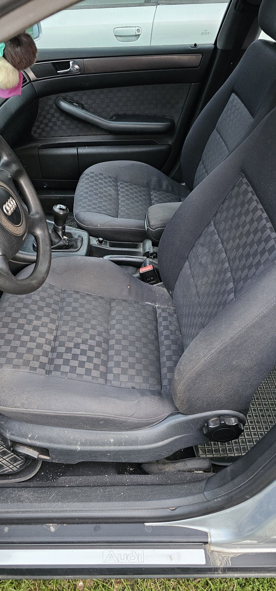 Audi A6 C5 1.8 Turbo - uszkodzony silnik ( pukanie w górnej części )