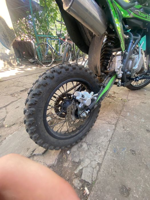 Продам пит байк oт Exdrive barton 125 Не обкатан после покупки