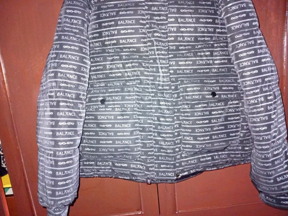 Продам куртку зимнюю