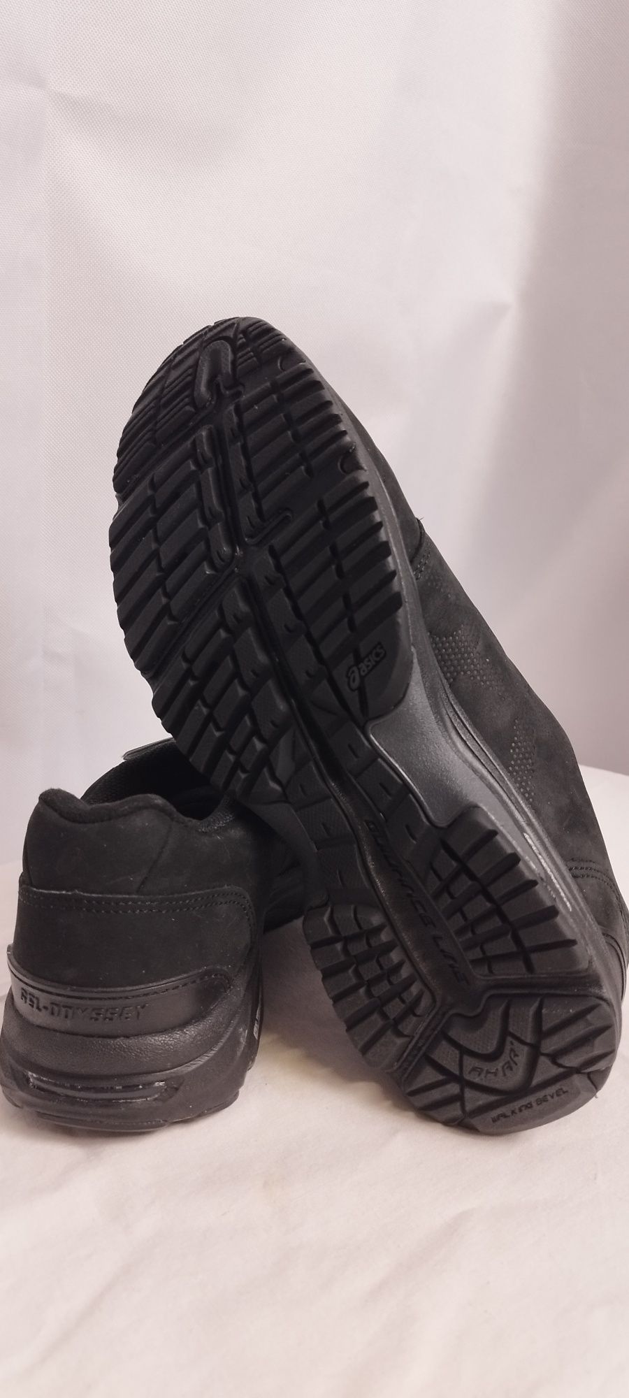 Nowe damskie buty Asics Gel-odyssey rozmiar 37 czarne