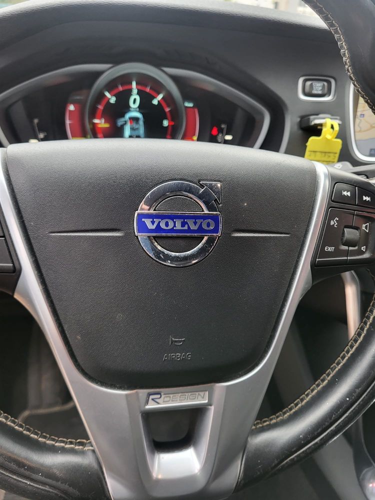 Volvo V40 rdesing