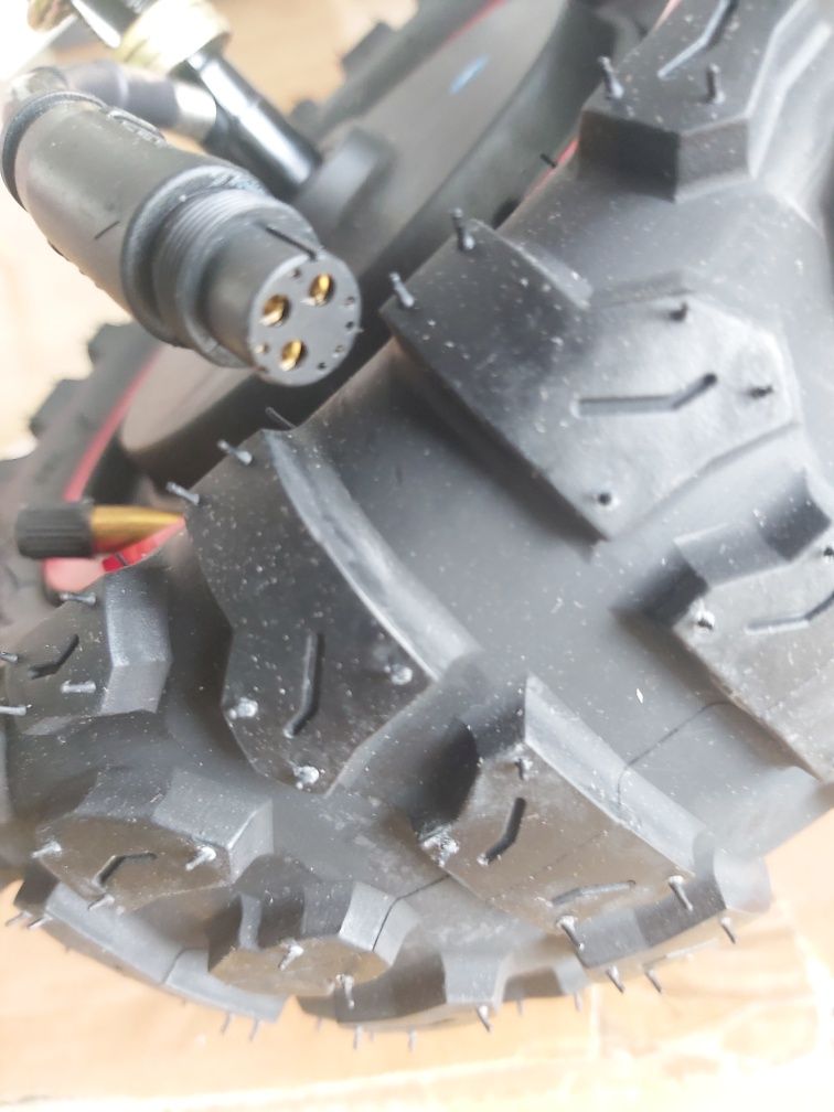 Silnik elektryczny bldc 48V 1000W do hulajnogi 11 cali