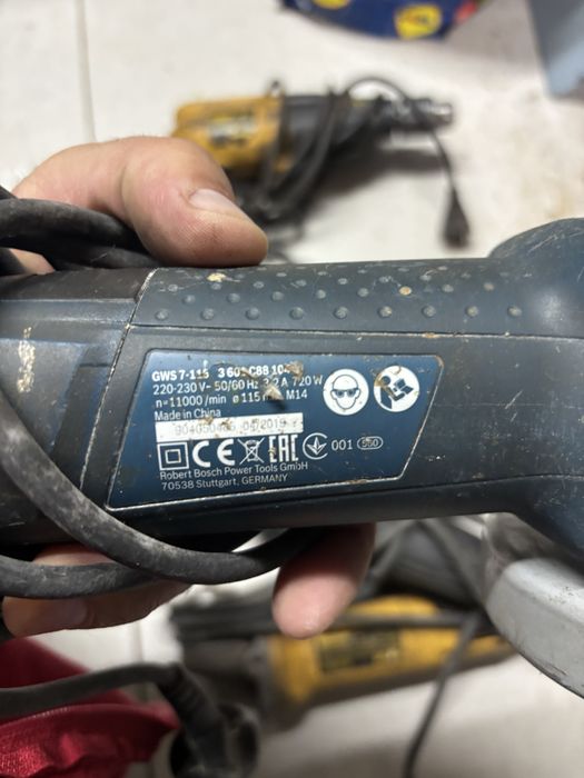 Rebarbadoras e berbequim