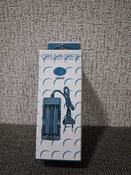 Зарядка для батарей 18650