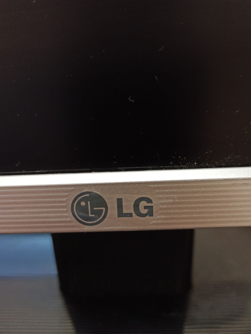 Monitor LG 19 cali