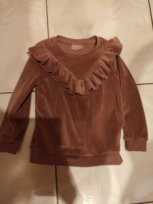 Bluza z falbanami 86