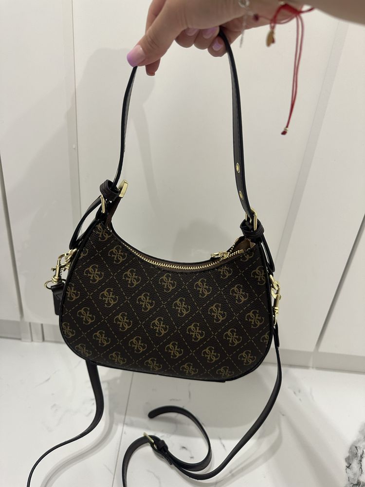Torebka guess monogram na ramie
