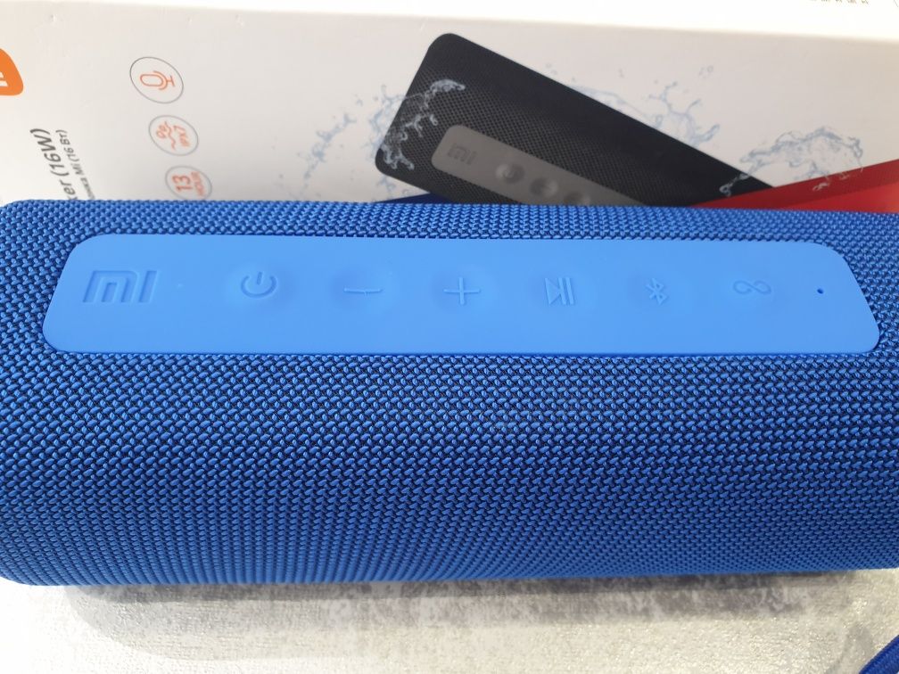 Портативная колонка Mi Portable Bluetooth Speaker 16 Вт