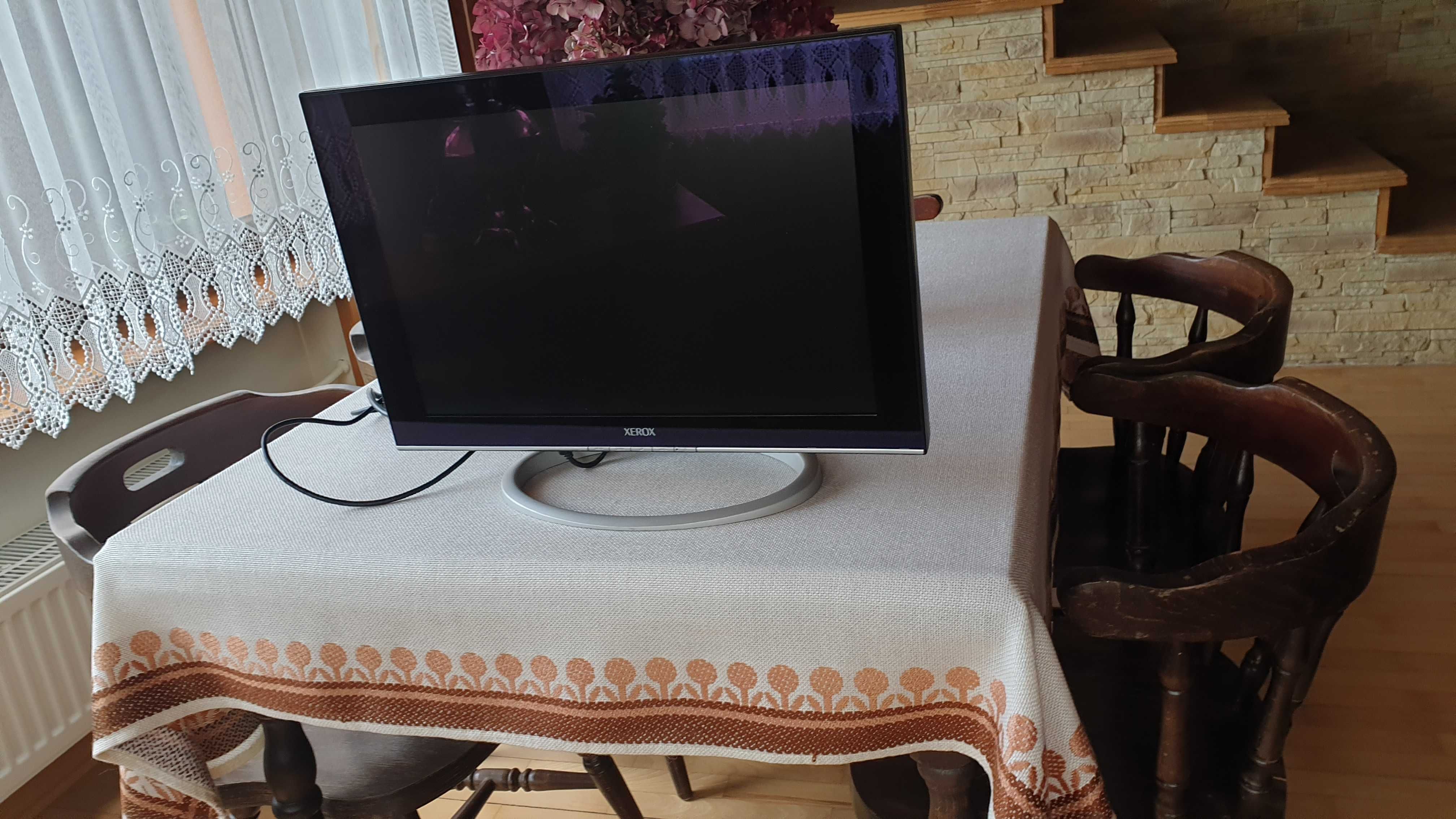 Monitor Xerox XM7-19W