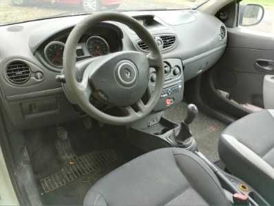 Renault Clio III Lift 1.5 dci 2010r