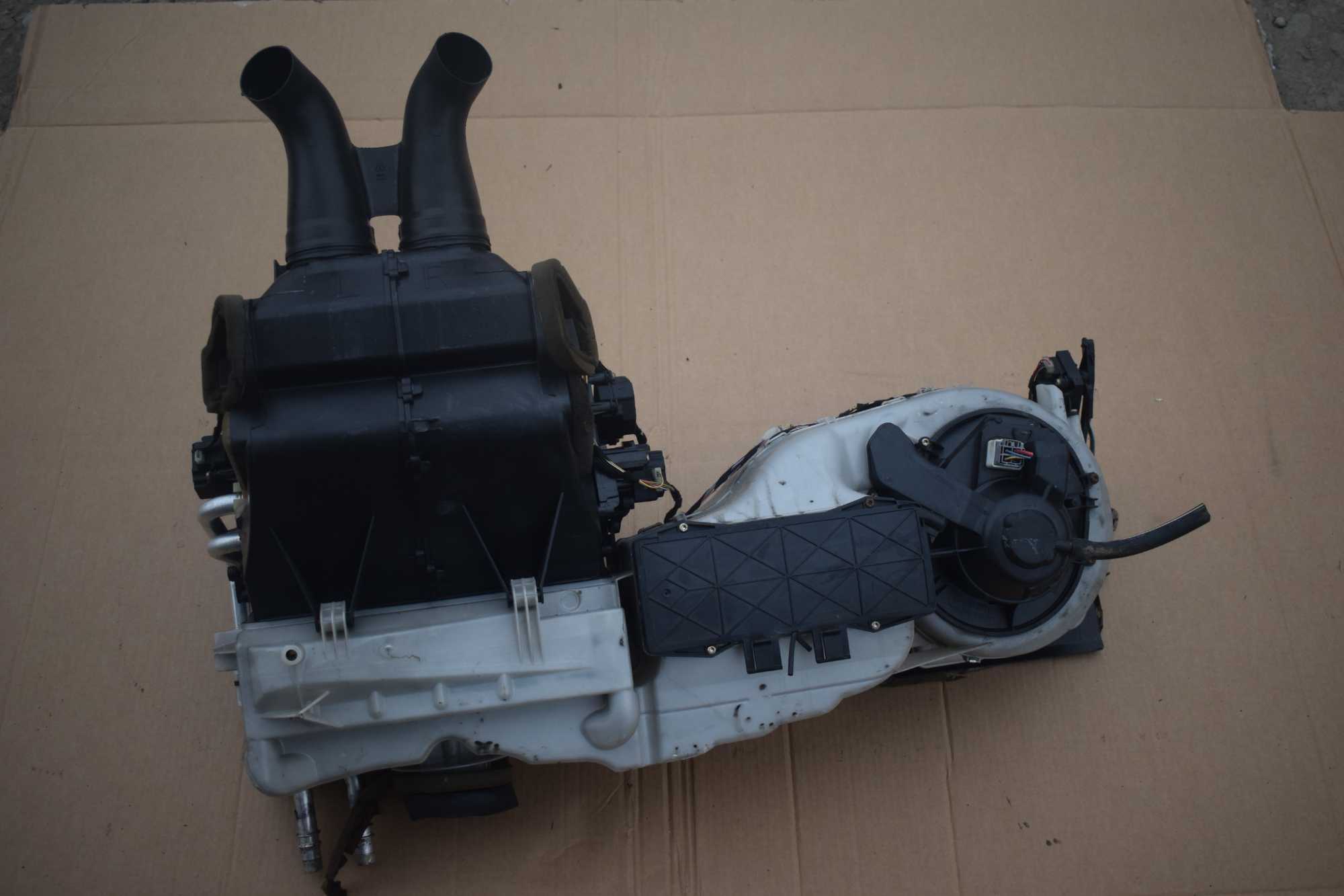 nagrzewnica dmuchawa VOLVO S60 I V70 II XC70 03r.P086.65185