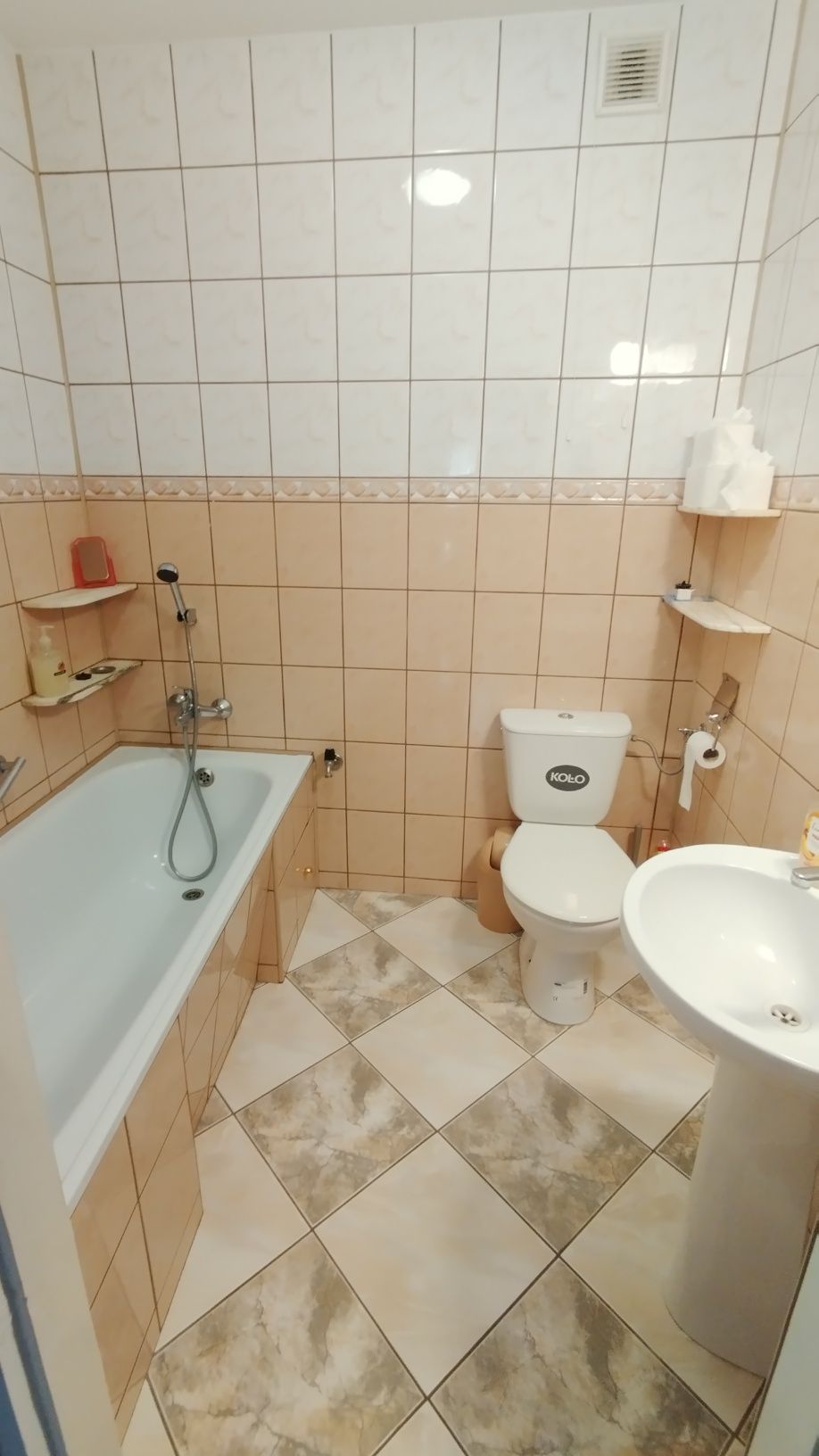 Duży dom do 15 osób (5 sypialni +salon) 180m kw w Polanicy Zdrój