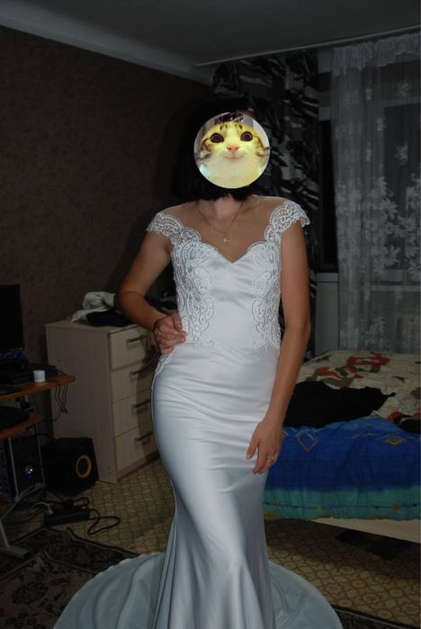 Сукня весільна/вечірня