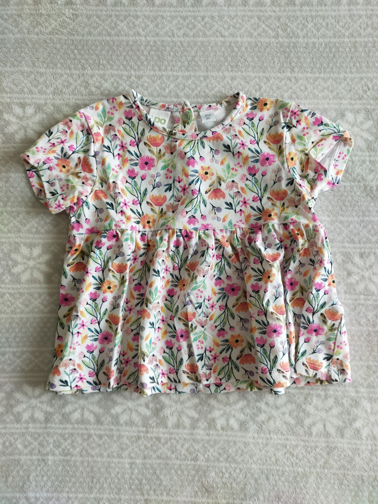 Blusa com flores 12M