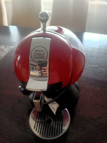 Express do kawy Dolce Gusto na kapsułki