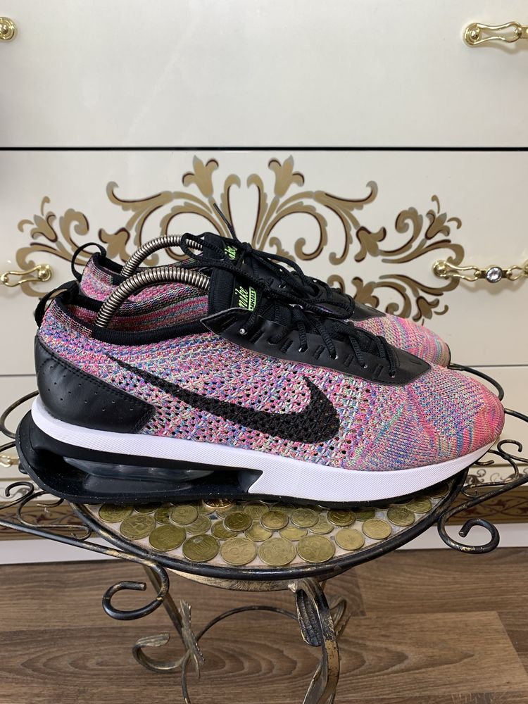 Розовые кеды кроссы кроссовки в сетку nike air max flyknit racer 44
