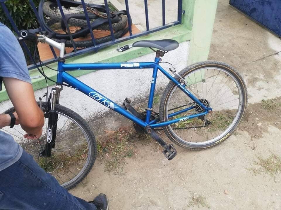 Vendo 4 bicicletas variadas se for por unidade o preço e outro