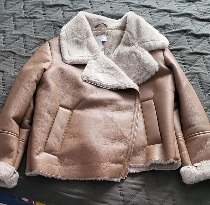 Продам нову дубленку reserved