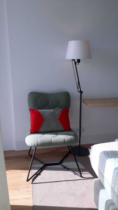 Cadeirão em tecido Verde