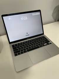 Macbook air m1 2022