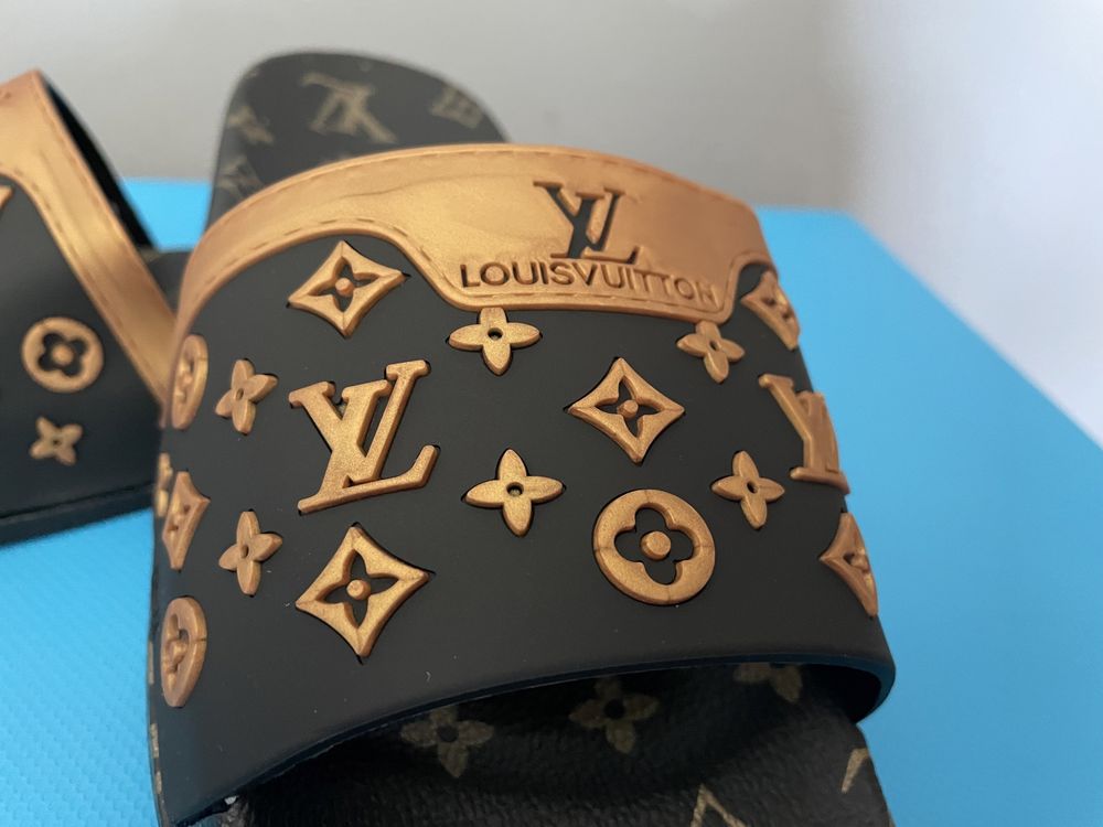 Vendo Chinelos LOuis Vuitton