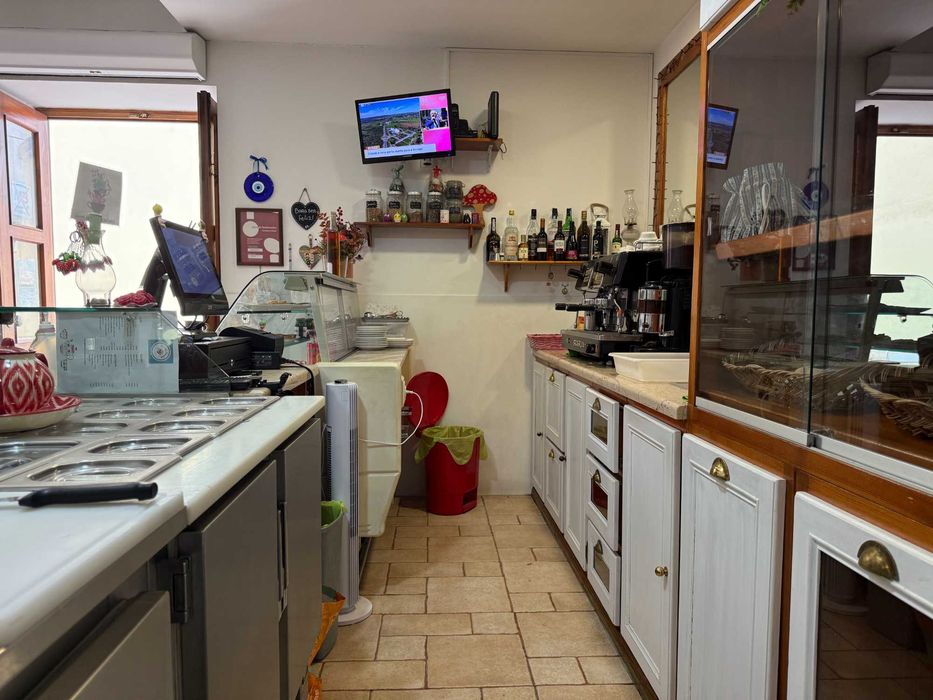 Café Trespasse totalmente equipado