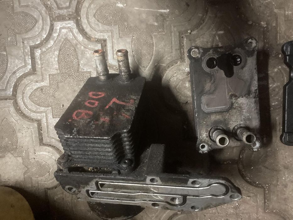 Масляний радіатор теплообмінник Форд Транзит 2 0/2 4 рік випуску 2000-