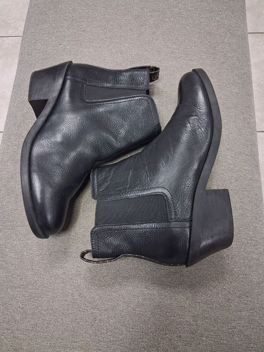 Півчобітки Guess originally