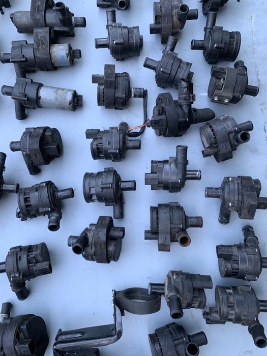 Моторчик циркуляции Тосол насос подкачки спринтер 903 906 вито 639 638