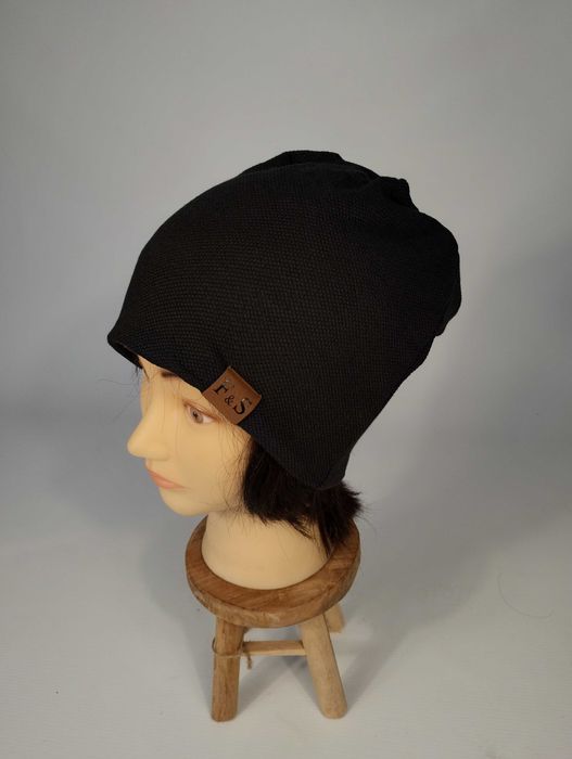 Ciepła czapka z futerkiem uniwersalna