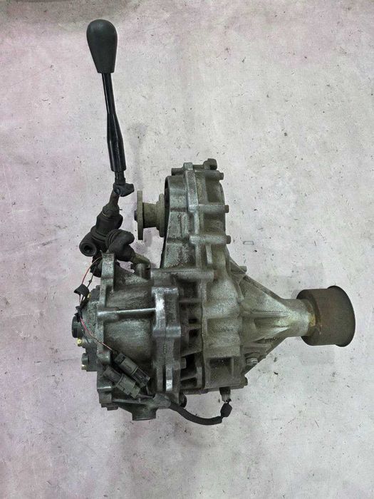 Роздатка Nissan Terrano 2 2.7 DT Дорестайл Раздатка Террано 2