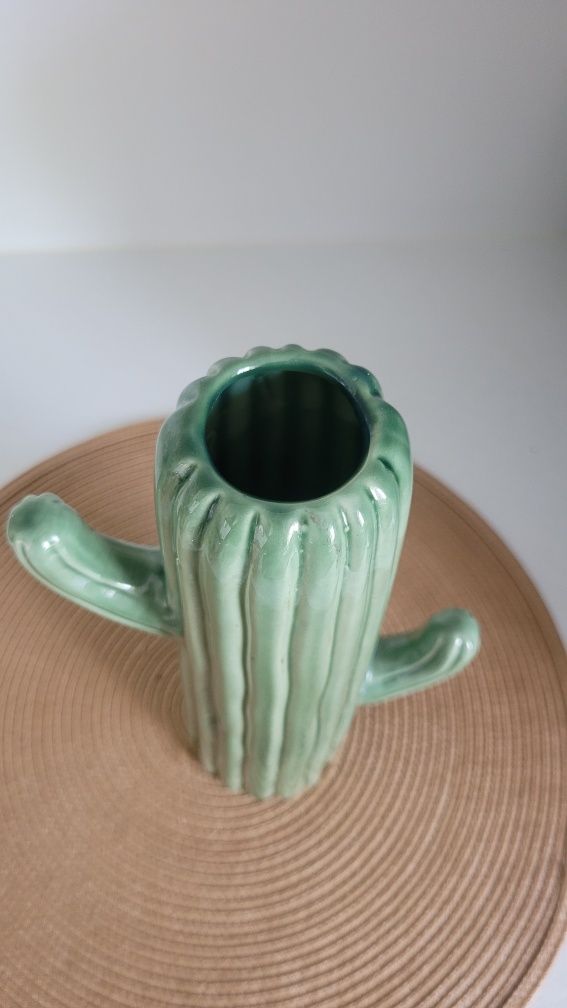 Wazon kaktus h&m home 25cm.