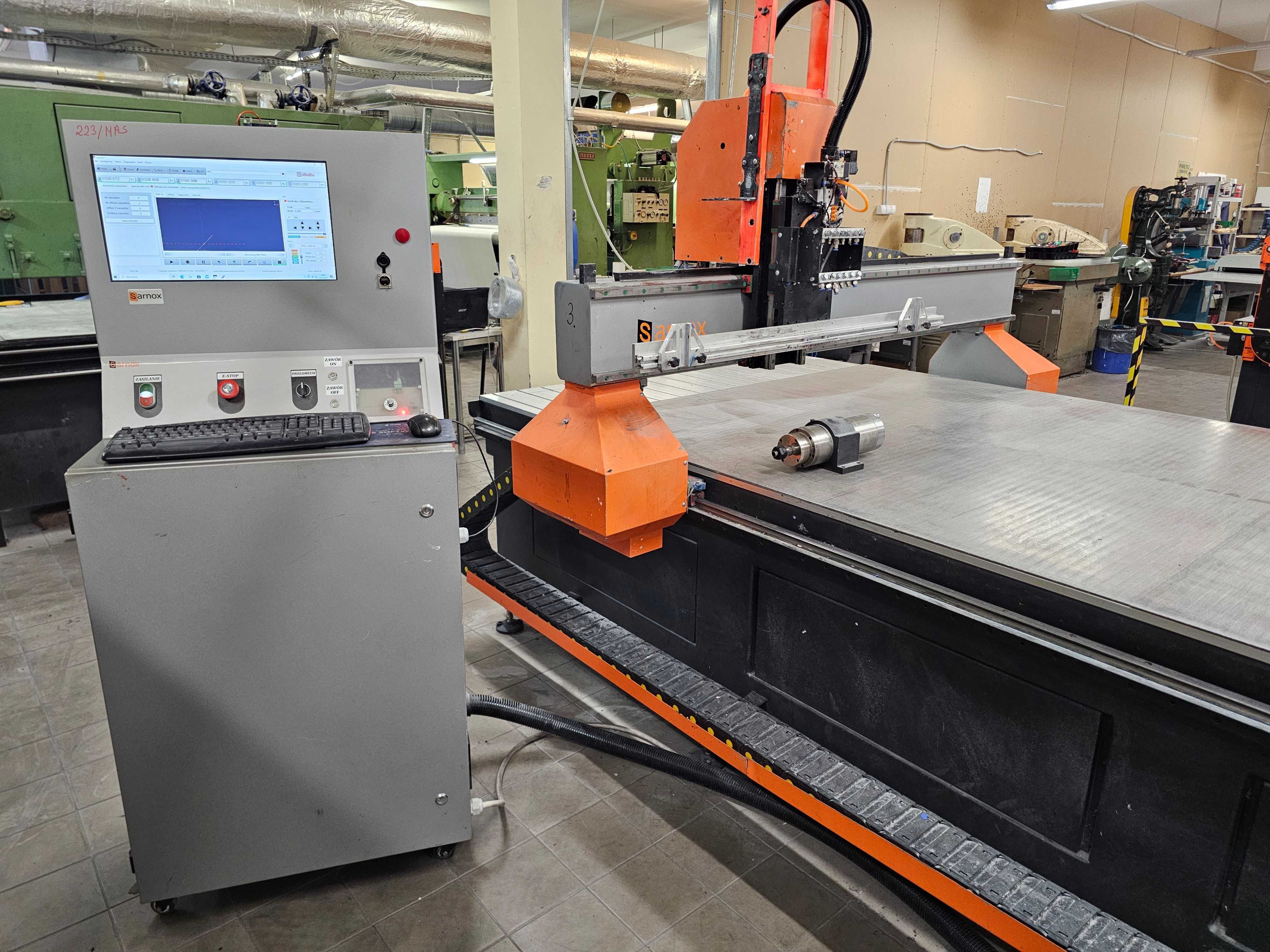 Ploter frezujący Sarnox CNC-1630