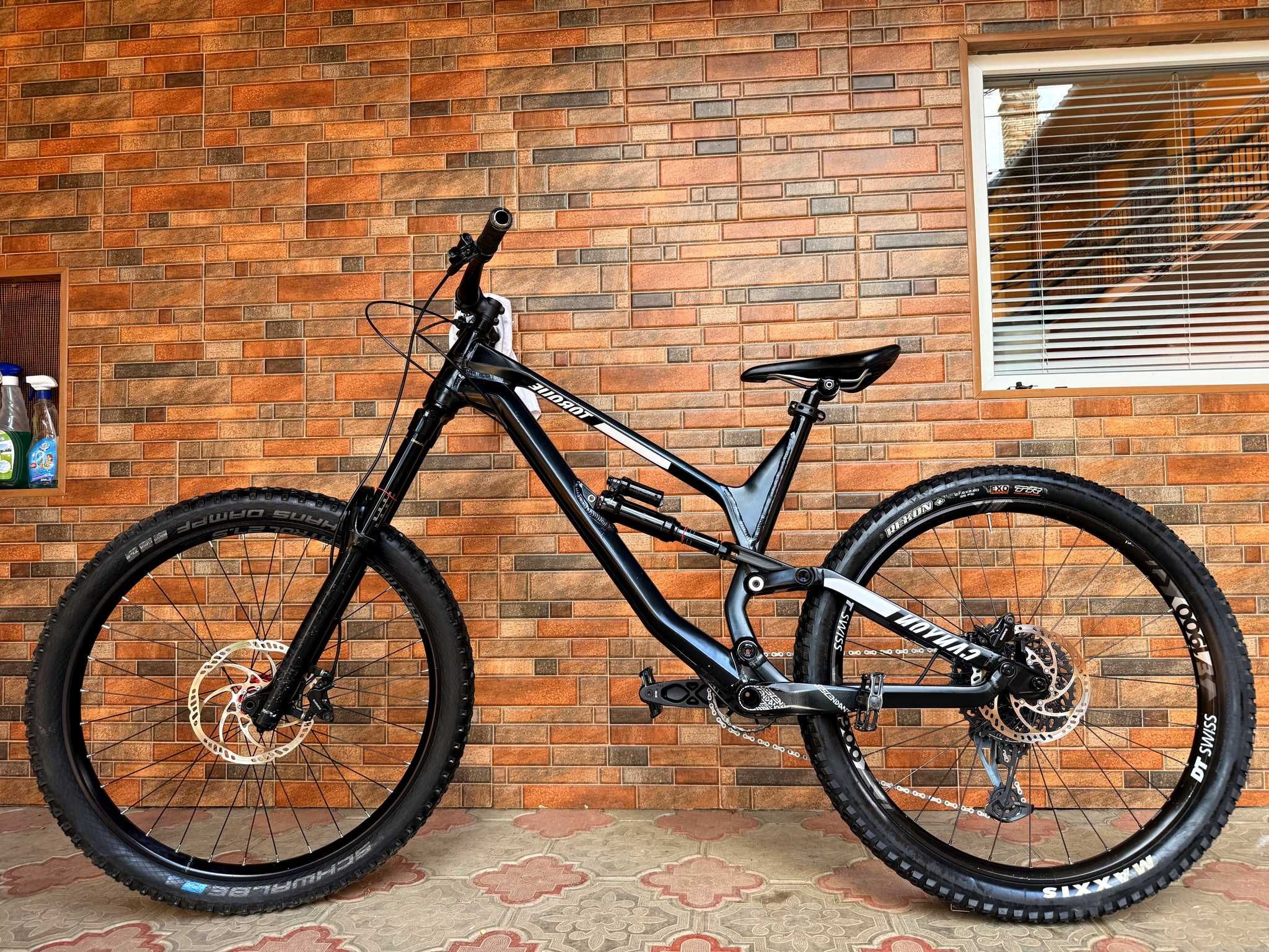 CANYON Torque 27.5"L-XL" SRAM GX 1x12 ROCK SHOX 180 mm 14.5 Кг ENDURO