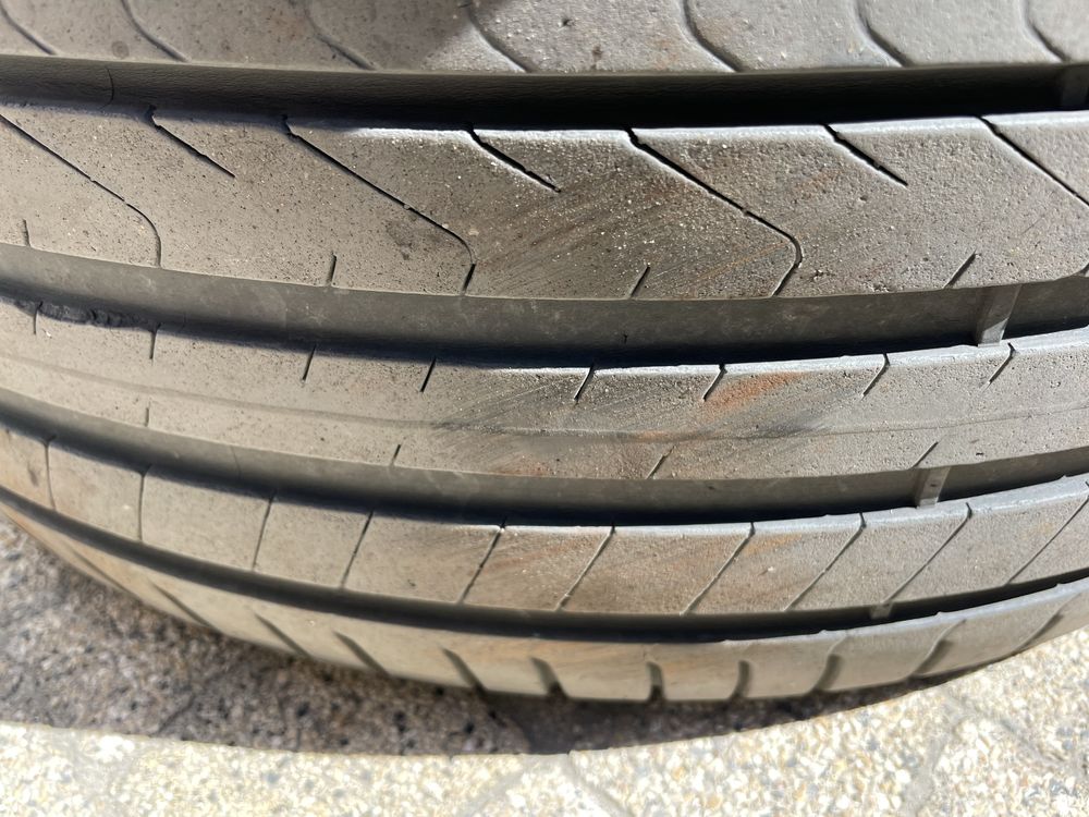 4x Pirelli scorpion 255/45/19