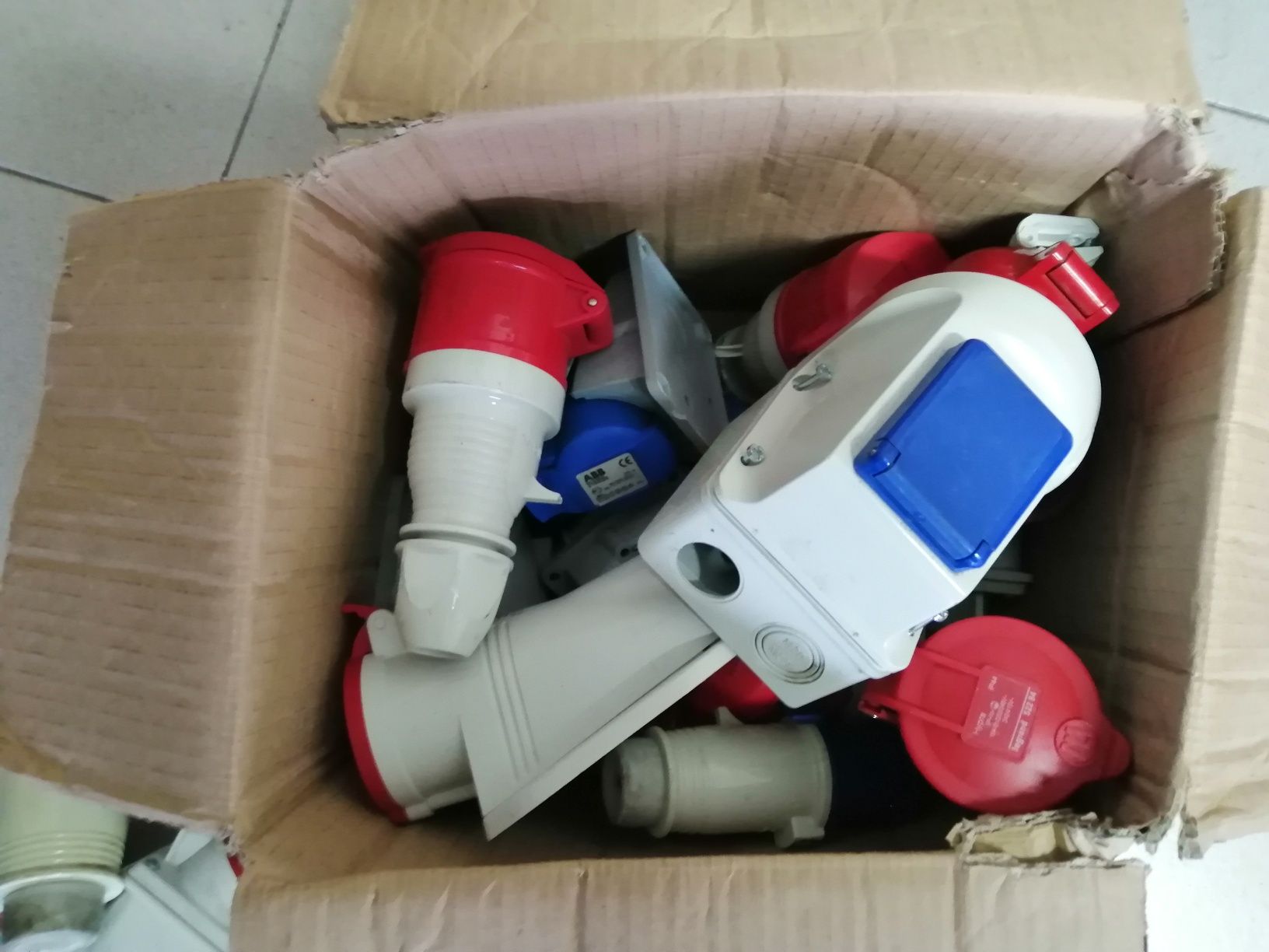 Tomadas eletricas