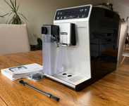 Ekspres ciśnieniowy DELONGHI Autentica Cappuccino ETAM 29.660.SB