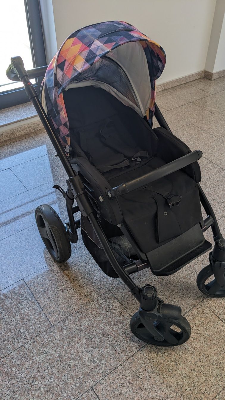 Wózek spacerowy Jedo