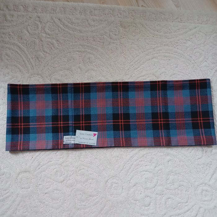 Komin Tartan Creations by Ivonne Macrae hand made Scotland/salon 589 z