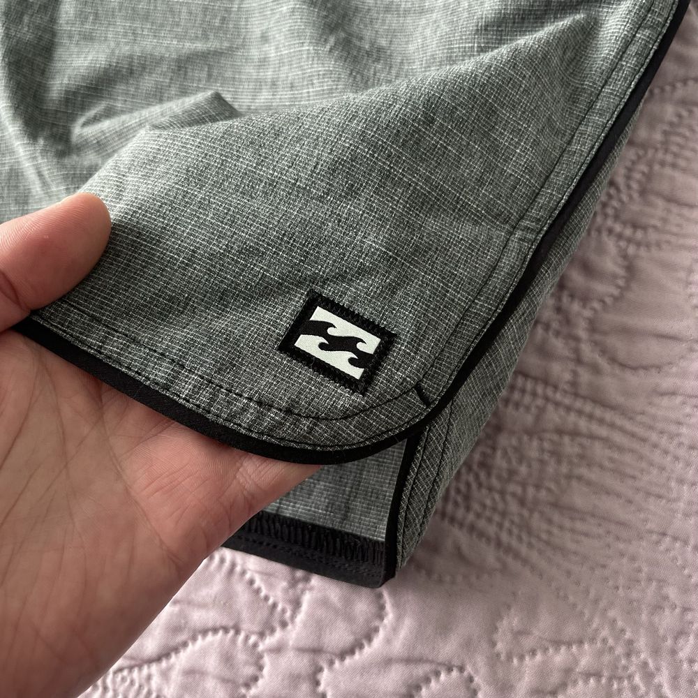 Пляжні шорти Billabong