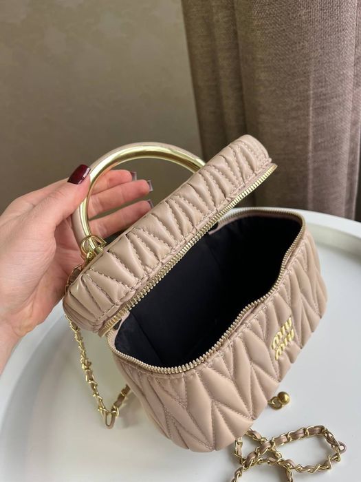 Сумка miu miu сундук