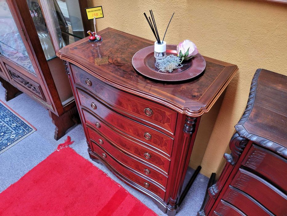 Camiseiro - Muito bom estado geral