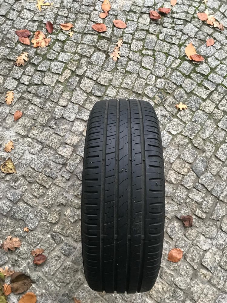 4 szt opony letnie 185/55/R15V Barum